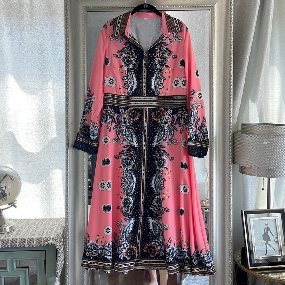 BRAND NEW BEAUTIFUL PAISLEY PRINT PINK DRESS